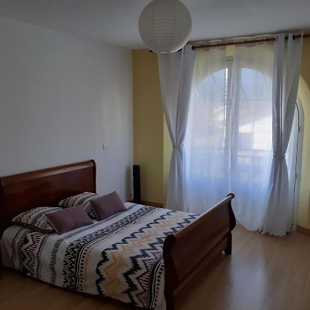 Appartement Spacieux Et Lumineux 欧洛圣马里 外观 照片