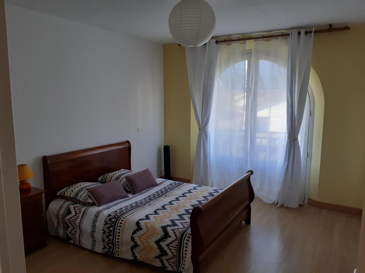 Appartement Spacieux Et Lumineux 欧洛圣马里 外观 照片